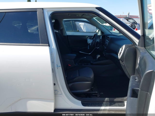 KIA SOUL LX 2023 KNDJ23AU4P7889615 Image 5