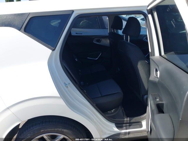 KIA SOUL LX 2023 KNDJ23AU4P7889615 Image 8