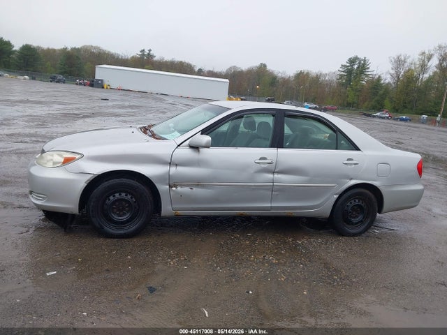 Auction sale of the 2004 Toyota Camry Le, vin: 4T1BE32K44U327845, lot number: 45117008