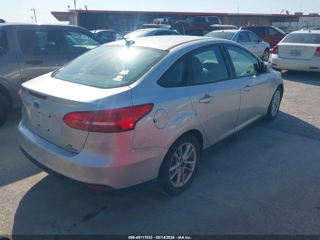 Продаж на аукціоні авто 2015 Ford Focus Se, vin: 1FADP3F20FL244090, номер лоту: 45117032