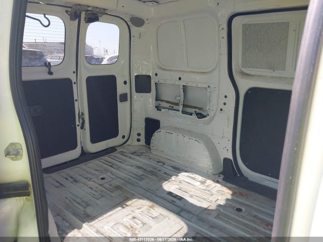 3N6CM0KN4HK700275 Nissan Nv200 S