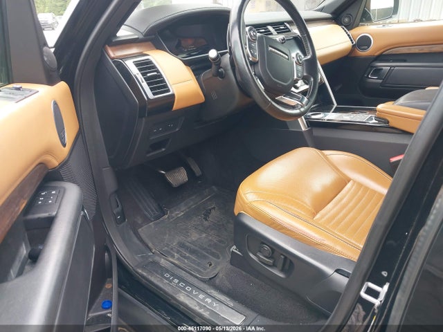 Продаж на аукціоні авто 2018 Land Rover Discovery Hse Luxury, vin: SALRT2RV2JA052727, номер лоту: 45117090