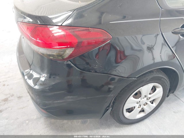 Aukcja sprzedaży 2017 Kia Forte Lx, vin: 3KPFK4A79HE052351, numer aukcji: 45117096