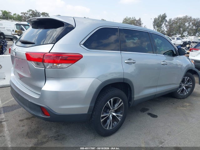 2019 Toyota Highlander Le მანქანა იყიდება აუქციონზე, vin: 5TDZARFH3KS053376, აუქციონის ნომერი: 45117097