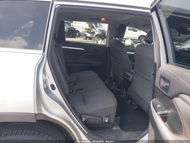 2019 Toyota Highlander Le მანქანა იყიდება აუქციონზე, vin: 5TDZARFH3KS053376, აუქციონის ნომერი: 45117097