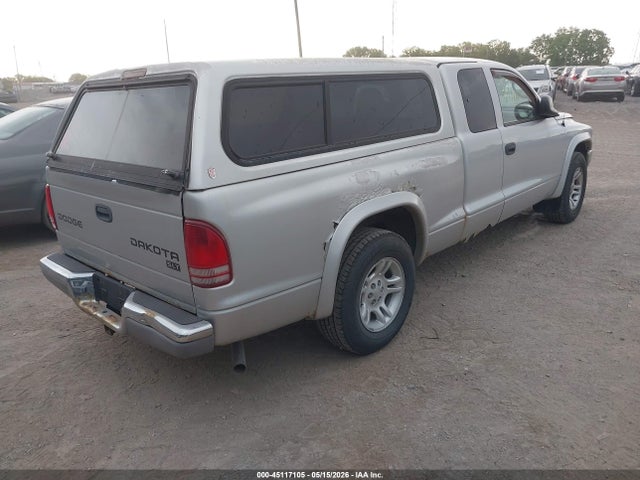 45117105 :رقم المزاد ، 1D7GL42N44S558293 vin ، 2004 Dodge Dakota Slt مزاد بيع