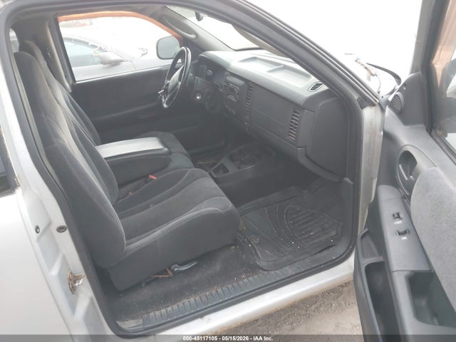 45117105 :رقم المزاد ، 1D7GL42N44S558293 vin ، 2004 Dodge Dakota Slt مزاد بيع