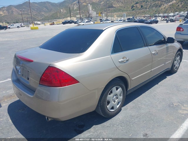 Продажа на аукционе авто 2006 Honda Accord 2.4 Lx, vin: JHMCM56406C001485, номер лота: 45117137