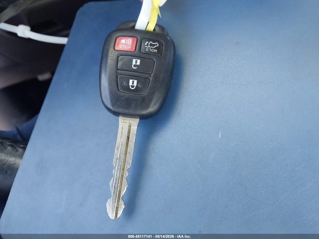 Toyota Rav4 Xle 2017 2T3WFREV1HW335096 Image 11