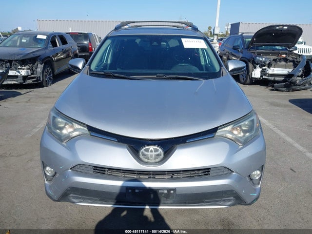 Toyota Rav4 Xle 2017 2T3WFREV1HW335096 Image 13