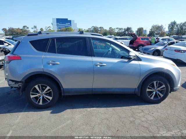 Toyota Rav4 Xle 2017 2T3WFREV1HW335096 Image 14