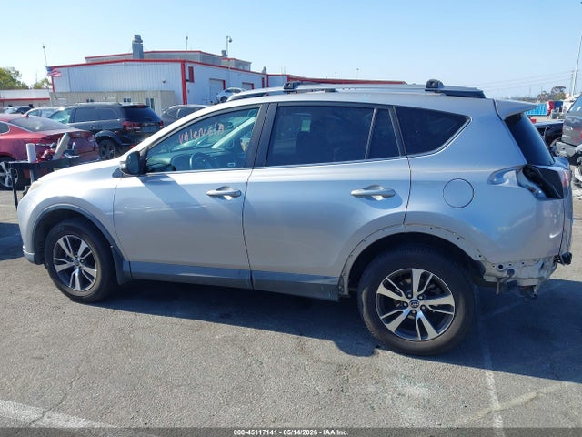 Toyota Rav4 Xle 2017 2T3WFREV1HW335096 Image 15