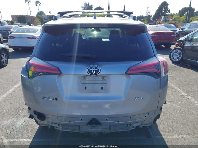 Toyota Rav4 Xle 2017 2T3WFREV1HW335096 Image 17
