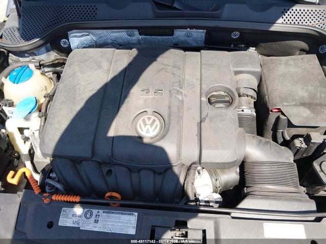 45117142 :رقم المزاد ، 3VWJP7AT0DM613897 vin ، 2013 Volkswagen Beetle 2.5l مزاد بيع