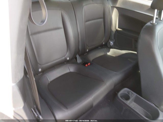 45117142 :رقم المزاد ، 3VWJP7AT0DM613897 vin ، 2013 Volkswagen Beetle 2.5l مزاد بيع