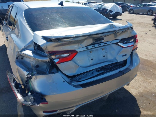 45117189 :رقم المزاد ، 4T1G31AK9NU036647 vin ، 2022 Toyota Camry Nightshade Edition Hybrid مزاد بيع
