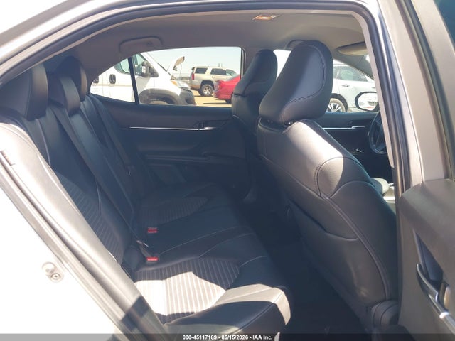 45117189 :رقم المزاد ، 4T1G31AK9NU036647 vin ، 2022 Toyota Camry Nightshade Edition Hybrid مزاد بيع