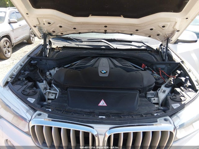 2015 Bmw X5 Xdrive50i მანქანა იყიდება აუქციონზე, vin: 5UXKR6C58F0J77380, აუქციონის ნომერი: 45117214