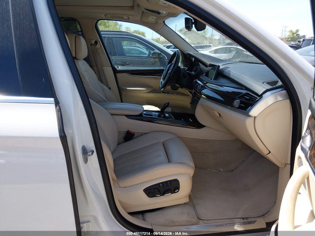 2015 Bmw X5 Xdrive50i მანქანა იყიდება აუქციონზე, vin: 5UXKR6C58F0J77380, აუქციონის ნომერი: 45117214
