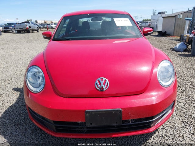 45117246 :رقم المزاد ، 3VWH17AT4EM662506 vin ، 2014 Volkswagen Beetle 1.8t مزاد بيع