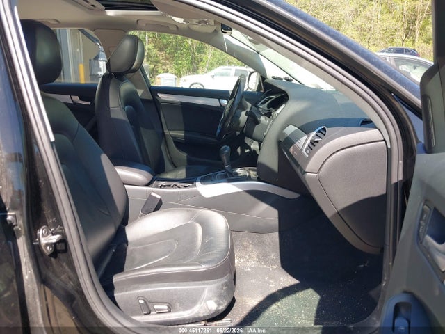 45117251 :رقم المزاد ، WAUBFAFL3BN022639 vin ، 2011 Audi A4 2.0t Premium مزاد بيع