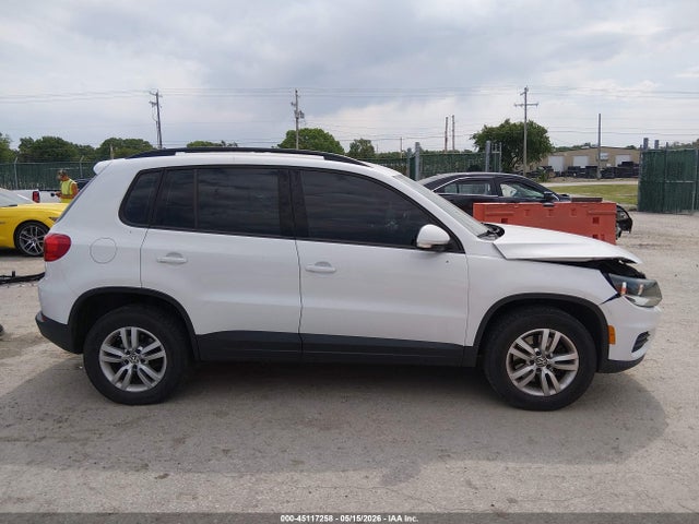 WVGBV7AX2GW583494 Volkswagen TIGUAN S