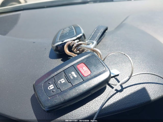 2021 Toyota Corolla Xle მანქანა იყიდება აუქციონზე, vin: JTDFPMAE0MJ171709, აუქციონის ნომერი: 45117261