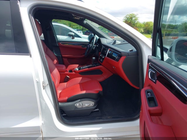 Aukcja sprzedaży 2024 Porsche Macan T, vin: WP1AA2A51RLB13666, numer aukcji: 45117285