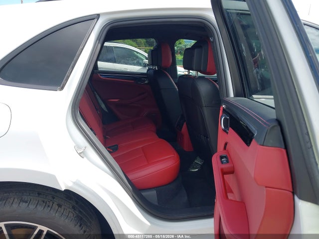 Aukcja sprzedaży 2024 Porsche Macan T, vin: WP1AA2A51RLB13666, numer aukcji: 45117285