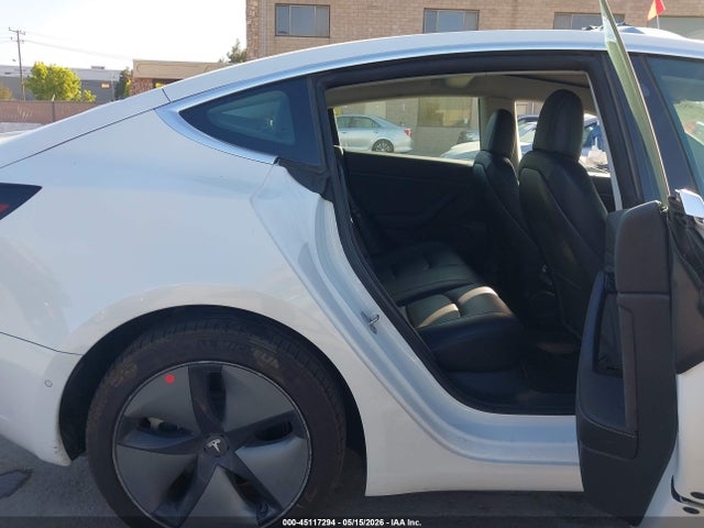2019 Tesla Model 3 მანქანა იყიდება აუქციონზე, vin: 5YJ3E1EA8KF362796, აუქციონის ნომერი: 45117294