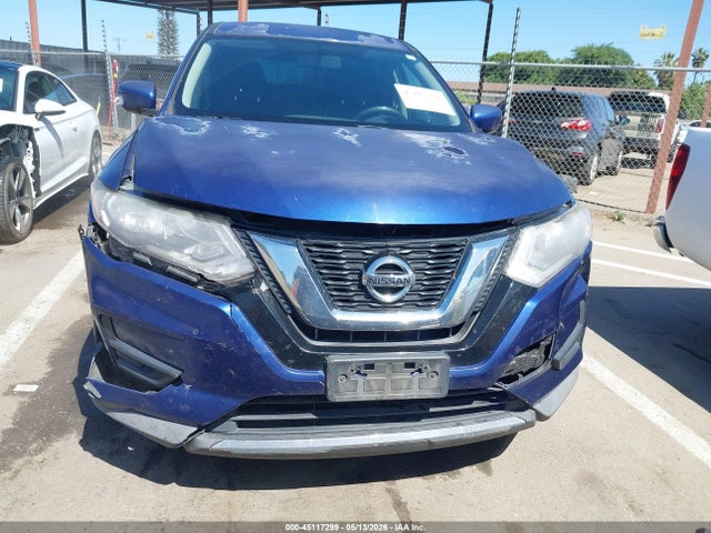 2017 Nissan Rogue S მანქანა იყიდება აუქციონზე, vin: KNMAT2MTXHP566889, აუქციონის ნომერი: 45117299