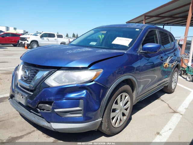 2017 Nissan Rogue S მანქანა იყიდება აუქციონზე, vin: KNMAT2MTXHP566889, აუქციონის ნომერი: 45117299