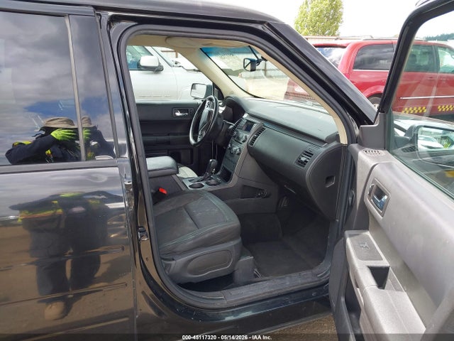 2FMGK5B8XEBD07153 Ford FLEX SE