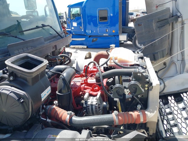 45117322 :رقم المزاد ، 5PVNJ7AV0P5T54314 vin ، 2023 Hino Hino L6 مزاد بيع