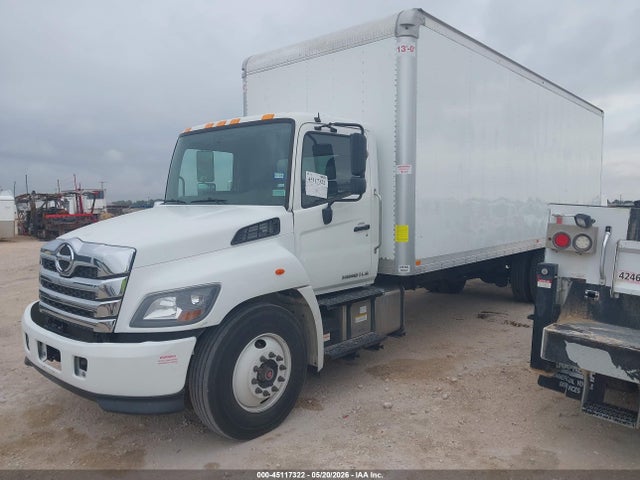 45117322 :رقم المزاد ، 5PVNJ7AV0P5T54314 vin ، 2023 Hino Hino L6 مزاد بيع