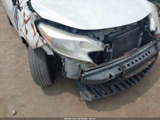 2014 Nissan Versa Note Sv მანქანა იყიდება აუქციონზე, vin: 3N1CE2CPXEL435740, აუქციონის ნომერი: 45117334