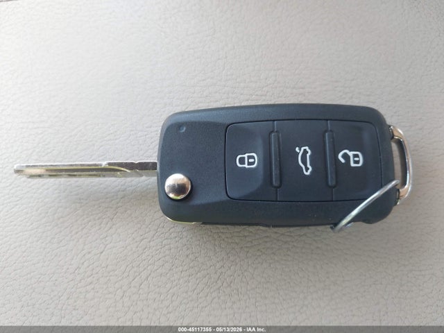 2014 Volkswagen Passat 2.0l Tdi Se მანქანა იყიდება აუქციონზე, vin: 1VWBN7A35EC095945, აუქციონის ნომერი: 45117355