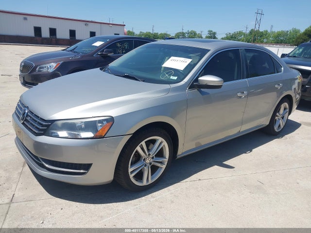 2014 Volkswagen Passat 2.0l Tdi Se მანქანა იყიდება აუქციონზე, vin: 1VWBN7A35EC095945, აუქციონის ნომერი: 45117355