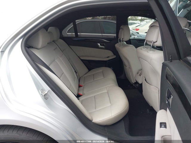 45117356 :رقم المزاد ، WDDHF5KB2CA565058 vin ، 2012 Mercedes-benz E 350 مزاد بيع