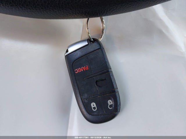 45117361 :رقم المزاد ، 3C4PDCBG0HT588592 vin ، 2017 Dodge Journey Sxt مزاد بيع