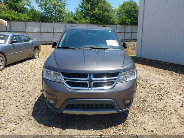 45117361 :رقم المزاد ، 3C4PDCBG0HT588592 vin ، 2017 Dodge Journey Sxt مزاد بيع