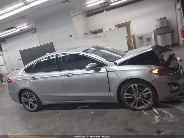 Продажа на аукционе авто 2020 Ford Fusion Titanium, vin: 3FA6P0K99LR152970, номер лота: 45117378
