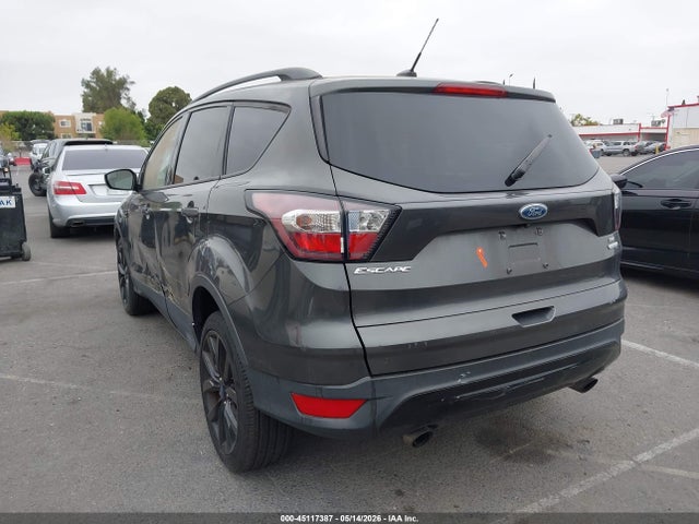 1FMCU0GD5HUE96665 Ford ESCAPE SE