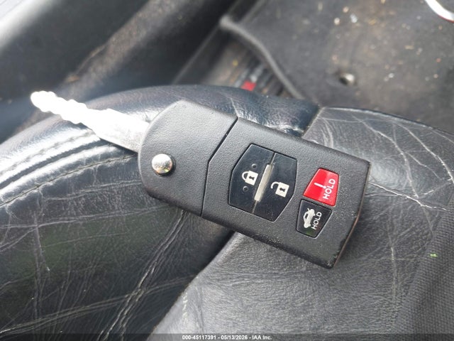 2006 Mazda Mx-5 Touring მანქანა იყიდება აუქციონზე, vin: JM1NC25F560107043, აუქციონის ნომერი: 45117391