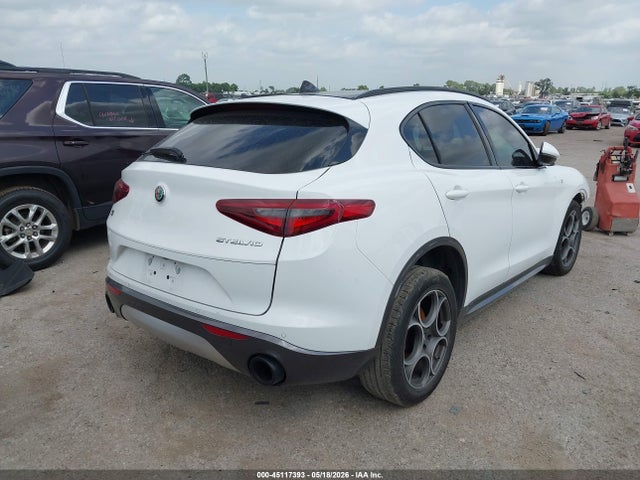 2022 Alfa Romeo Stelvio Ti Awd მანქანა იყიდება აუქციონზე, vin: ZASPAKBN7N7D39120, აუქციონის ნომერი: 45117393