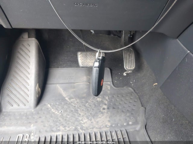 7MUCAABG6NV024503 Toyota Corolla Cross Le