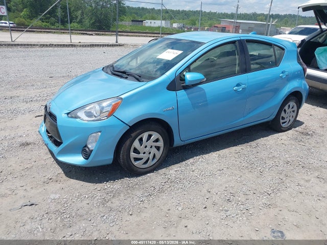 JTDKDTB37F1108365 Toyota Prius C One