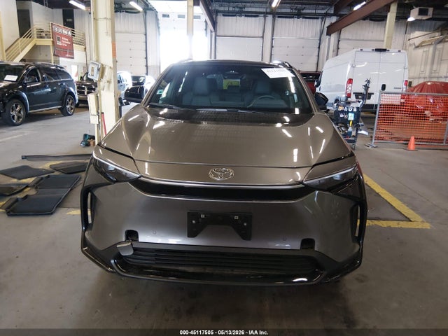 Toyota BZ4X XLE 2025 JTMABACA9SA096068 Image 12