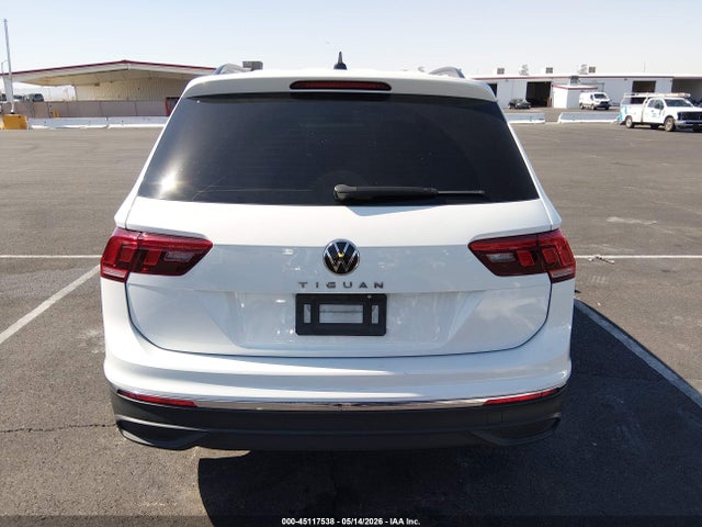 3VVRB7AX5PM047104 Volkswagen Tiguan 2.0t S
