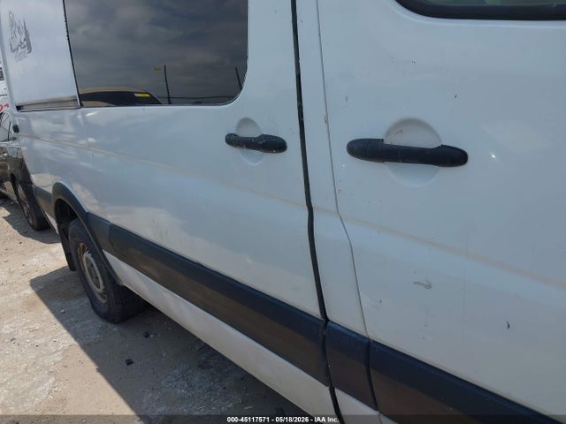Aukcja sprzedaży 2017 Mercedes-benz Sprinter 2500 Standard Roof V6, vin: WD3PE7CD9HP376040, numer aukcji: 45117571
